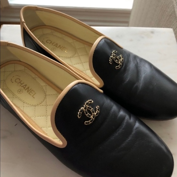 Authentic Chanel Interlocking CC Loafers - Picture 3 of 8